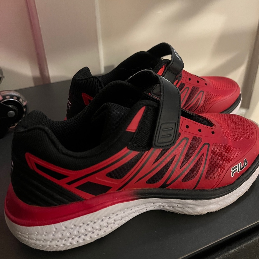 Fila Kids Red and Black Velcro Athletic Sneakers - Picture 2 of 4